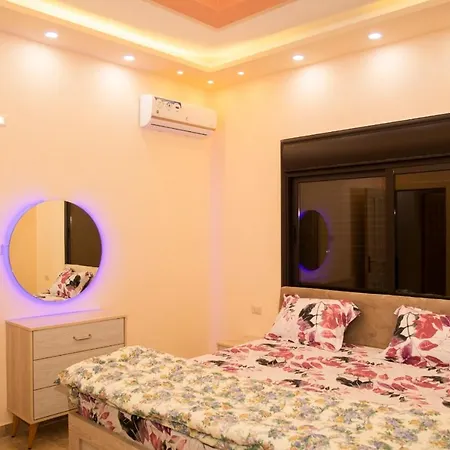 Lotus Housing For Furnished Apartments Gerasa Exterior foto