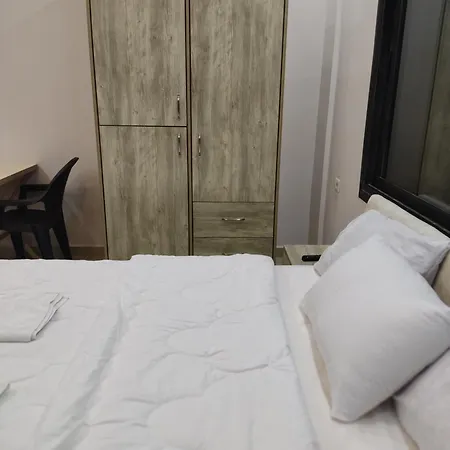 Lotus Housing For Furnished Apartments Gerasa Zimmer foto