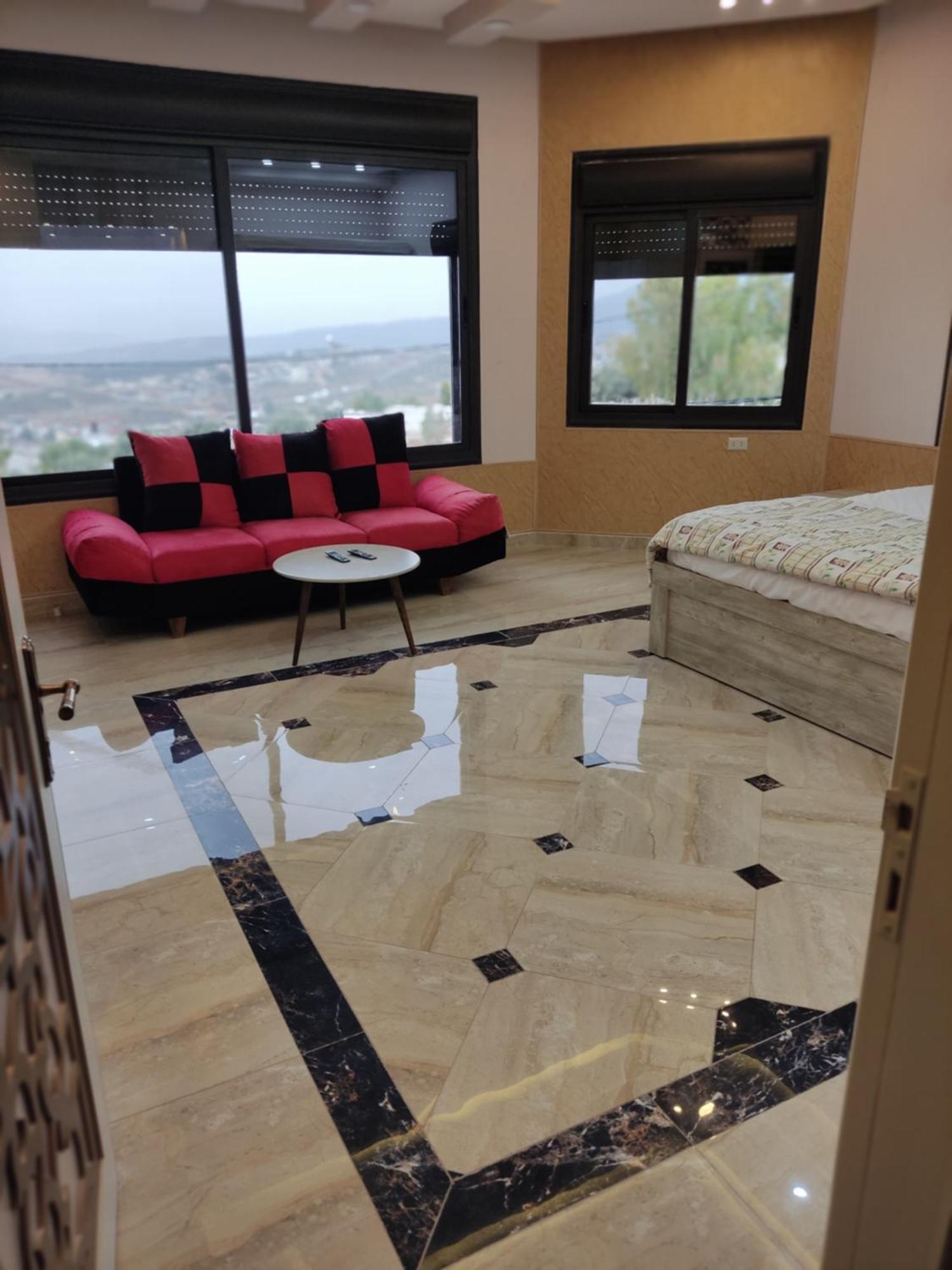 Lotus Housing For Furnished Apartment Gerasa