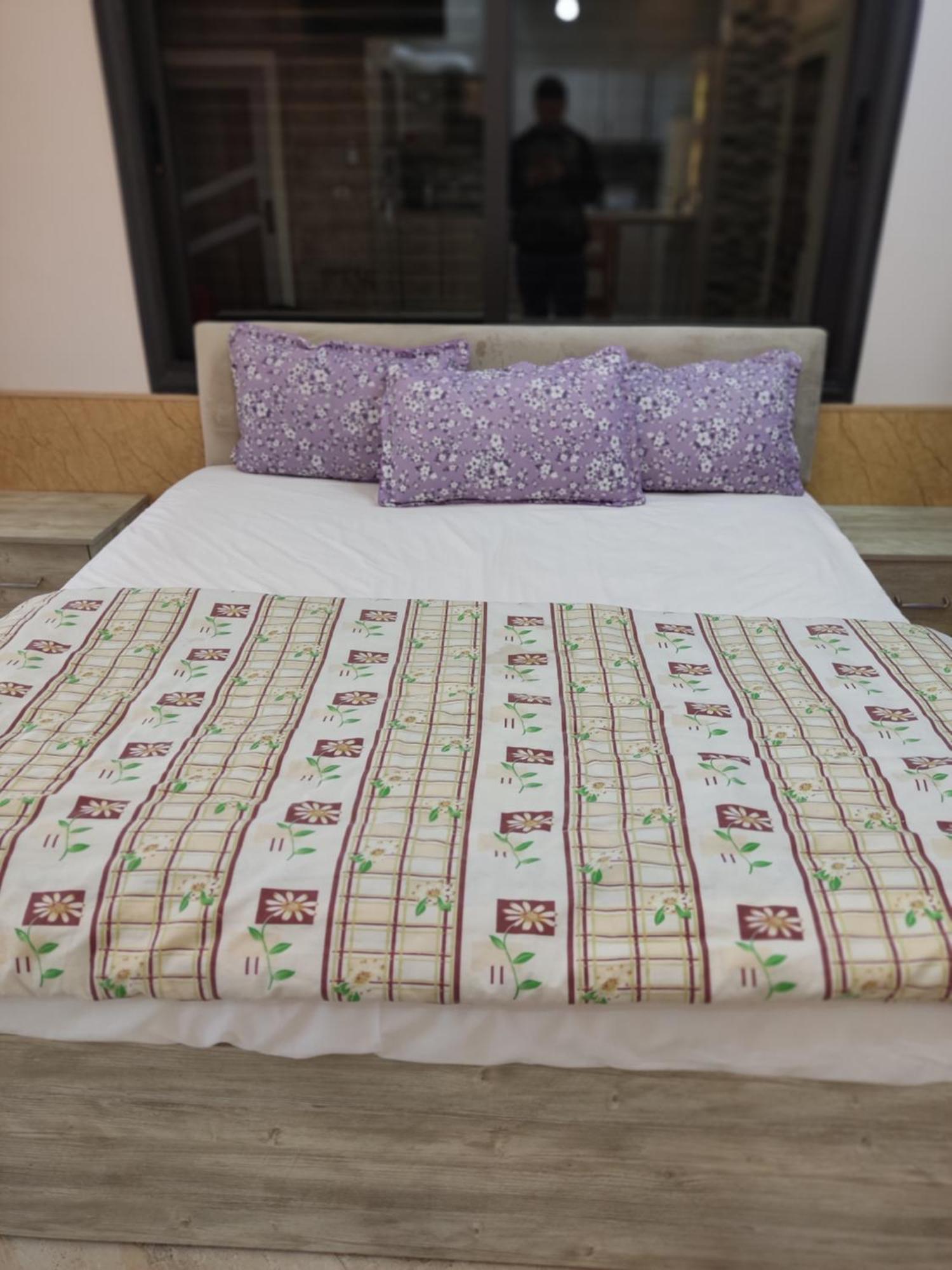 Lotus Housing For Furnished Apartment Gerasa